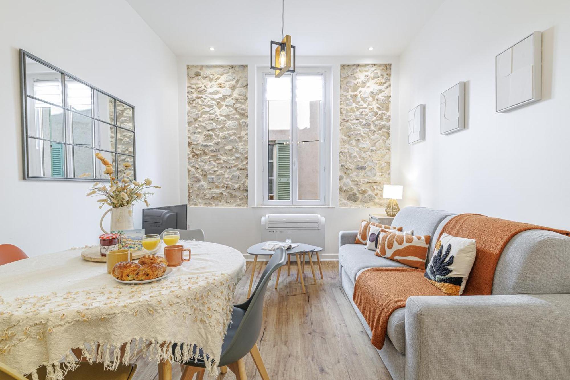 Old Town Antibes Superb New Flat, For 3, Ac, Wi-Fi Apartment Exterior foto